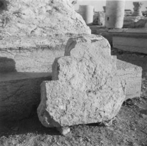 Palmyre/Tadmor , sanctuaire de Baalshamîn. Merlon