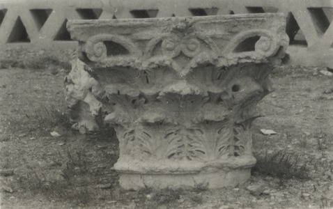 Palmyre/Tadmor, sanctuaire de Baalshamîn. Chapiteau