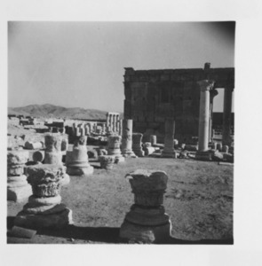 Palmyre/Tadmor, sanctuaire de Baalshamîn, angles nord et ouest de la cour sud, vue sud