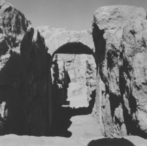 Palmyre/Tadmor, sanctuaire de Baalshamîn, dromos
